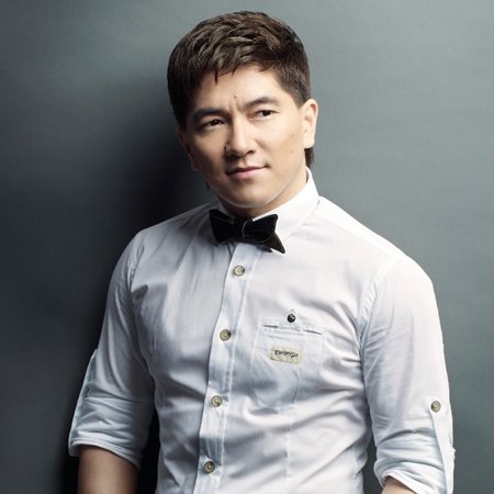 Қонбаған ақ құсым - Сәкен Майғазиев