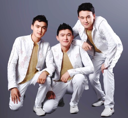 Қарай қарай - Assai тобы