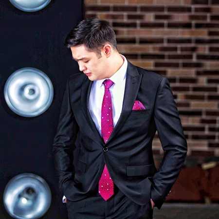 Бесаспап кыз - Адилет Жаугашар