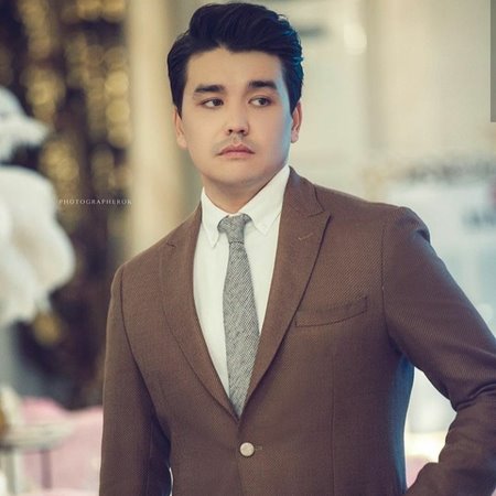 Тағы да вальс - Нұрболат Абдуллин