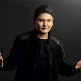 Ескі альбом - Бейбіт Қорған